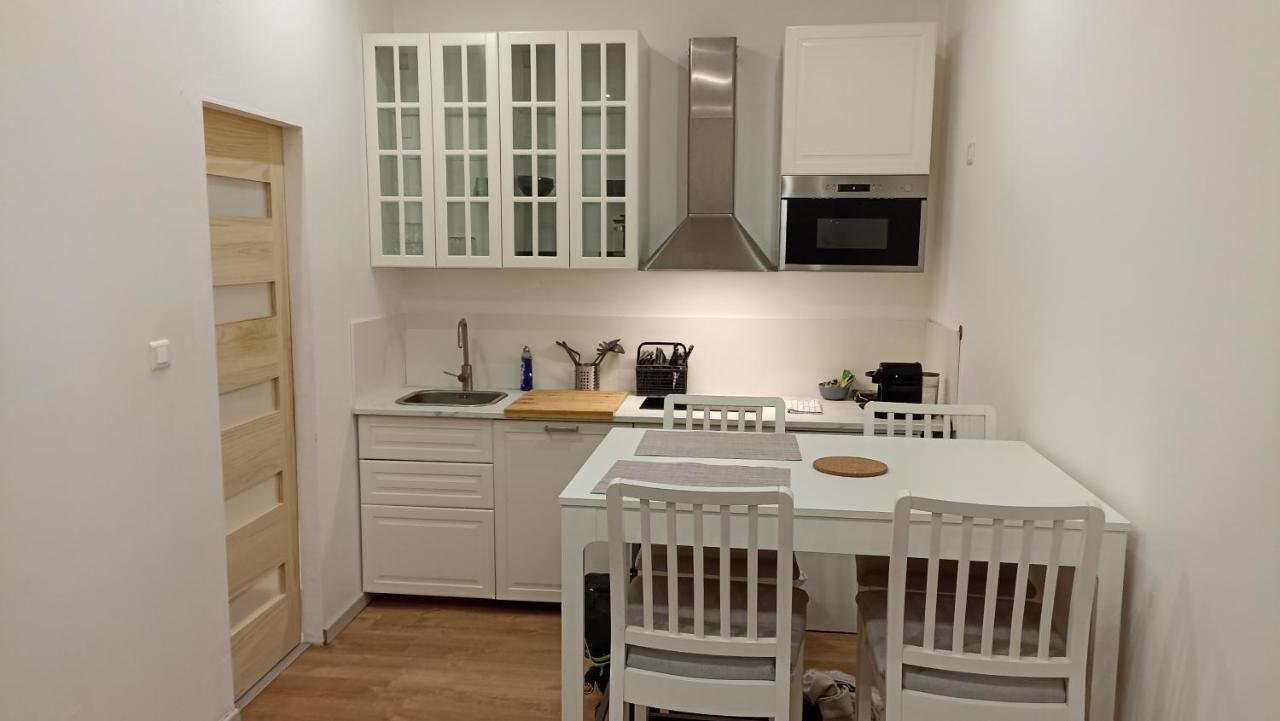 Studio Neuf Climatise Avec Terrasse #4 Тулон Екстериор снимка