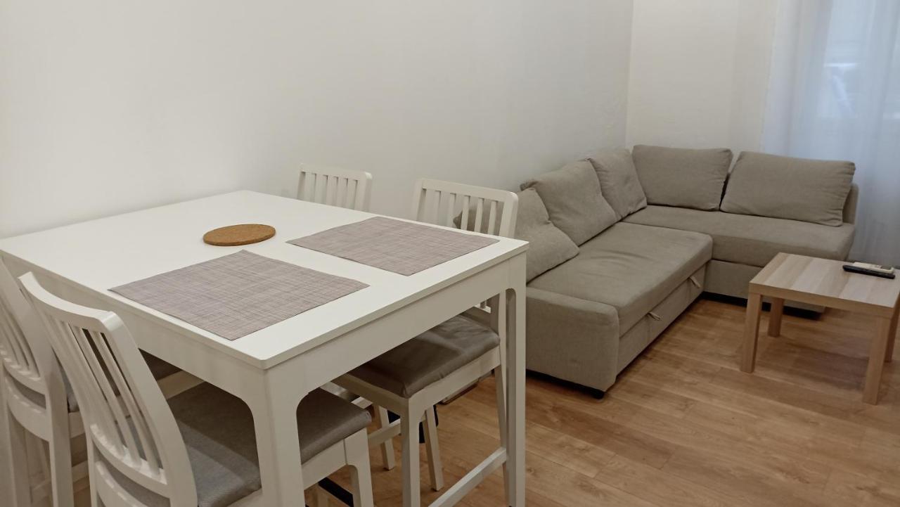 Studio Neuf Climatise Avec Terrasse #4 Тулон Екстериор снимка