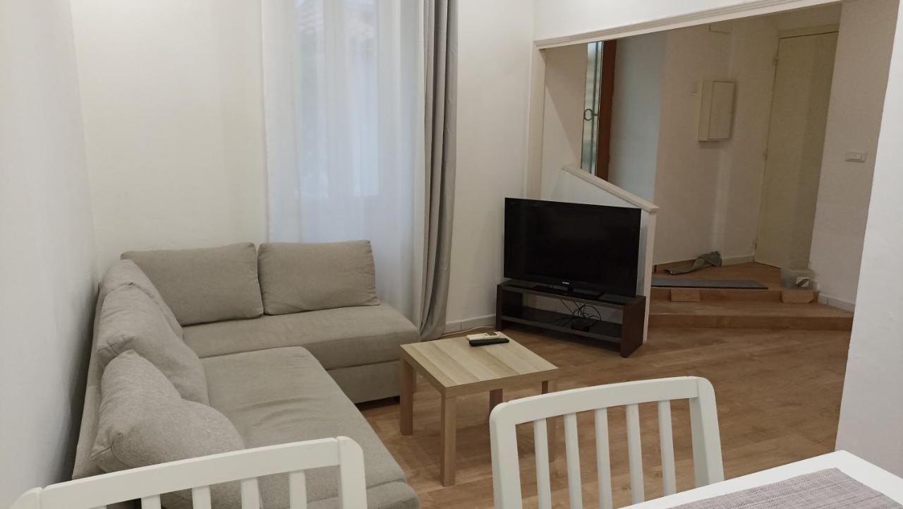 Studio Neuf Climatise Avec Terrasse #4 Тулон Екстериор снимка