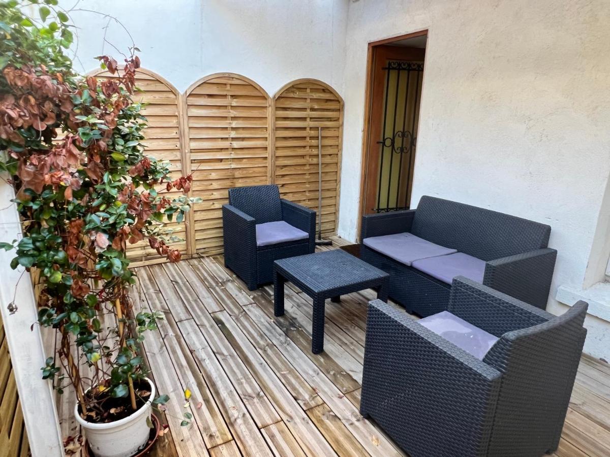 Studio Neuf Climatise Avec Terrasse #4 Тулон Екстериор снимка